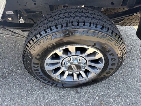 Used 2022 Ford F250 Lariat AWD/4WD image 10