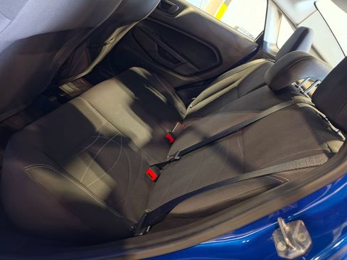 Used 2019 Ford Fiesta SE FWD image 7