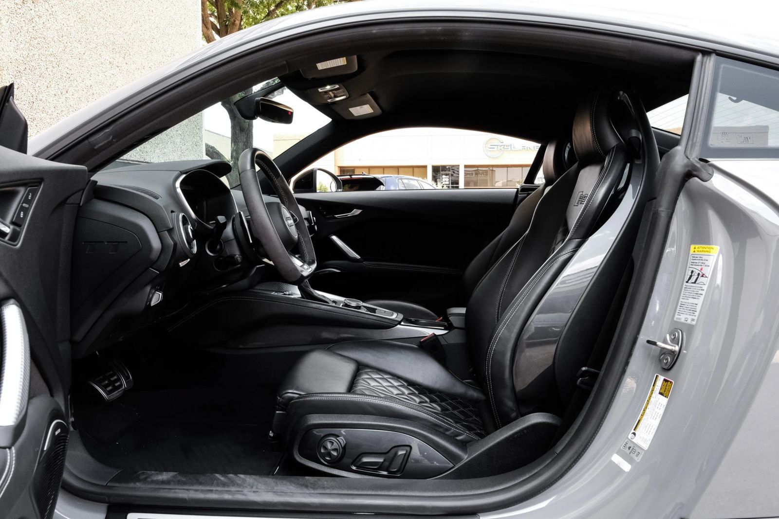 Used 2018 Audi TT RS AWD/4WD image 3