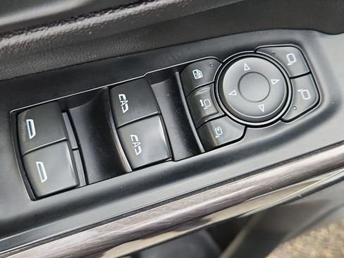 Used 2020 Chevrolet Silverado 2500 LTZ w/ LTZ Texas Edition image 23