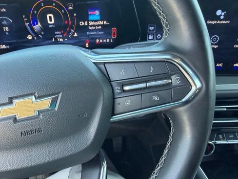Used 2024 Chevrolet Traverse LT FWD image 23