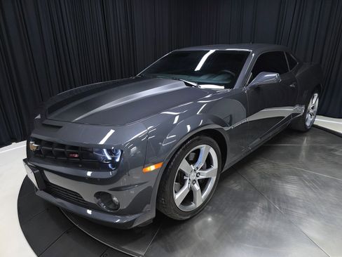 Used 2010 Chevrolet Camaro SS w/ RS Package RWD image 43
