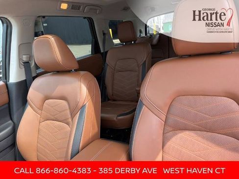 Certified 2023 Nissan Pathfinder Platinum AWD/4WD image 17