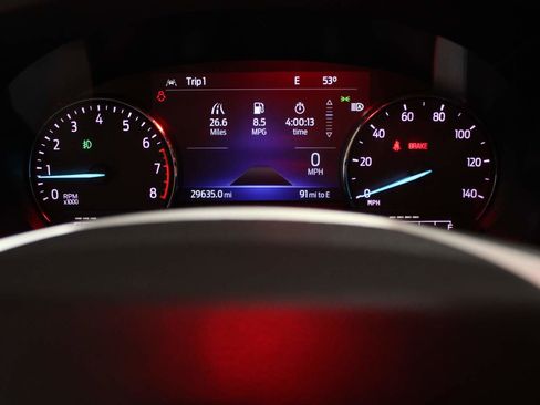 Used 2022 Ford Explorer XLT w/ Equipment Group 202A image 21