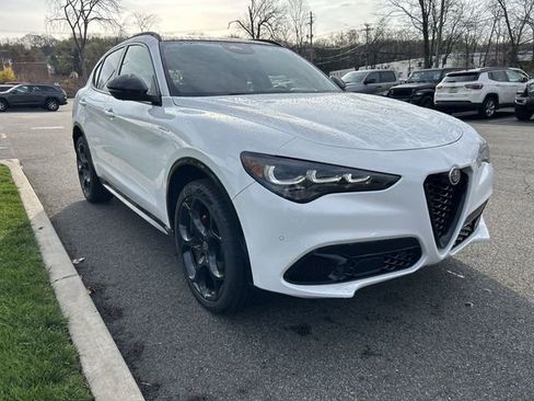 New 2026 Alfa Romeo Stelvio Sprint w/ Convenience Package AWD/4WD image 2