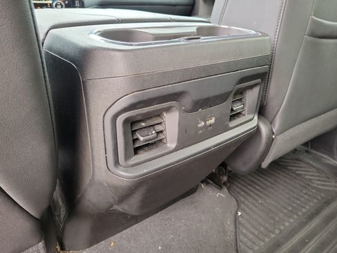 Used 2023 Chevrolet Silverado 1500 RST w/ Convenience Package II RWD image 11