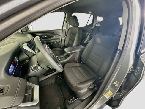 Used 2024 GMC Terrain SLE AWD/4WD image 13
