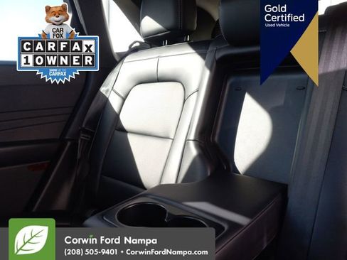 Used 2025 Ford Escape Platinum image 28