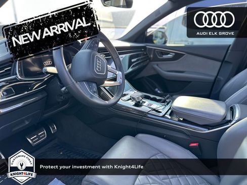 Used 2023 Audi SQ8 Prestige w/ Prestige Package image 7