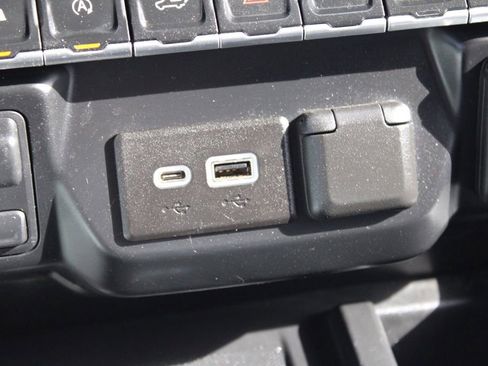 Used 2019 GMC Sierra 1500 Denali w/ Denali Ultimate Package image 42