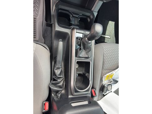 Used 2023 Toyota Tacoma SR5 RWD image 13