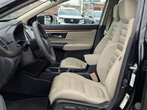 Used 2017 Honda CR-V EX image 16