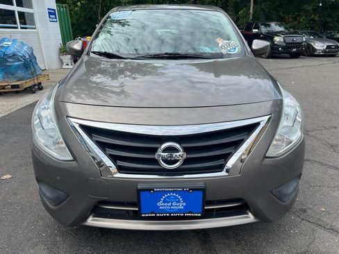 Used 2015 Nissan Versa SV FWD image 17