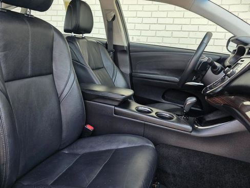 Used 2015 Toyota Avalon XLE Touring FWD image 14