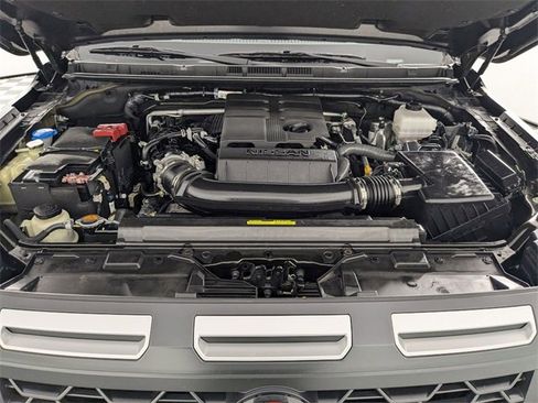 Used 2025 Nissan Frontier PRO-4X w/ Tow Package image 36