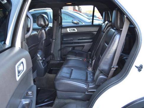 Used 2013 Ford Explorer XLT AWD/4WD image 47