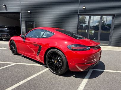 Certified 2025 Porsche 718 Cayman