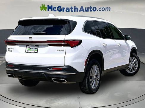 Used 2026 Buick Enclave Preferred AWD/4WD image 7