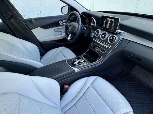 Used 2016 Mercedes-Benz C 300 Sedan image 16