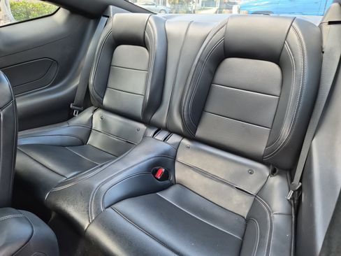 Used 2024 Ford Mustang Premium image 9