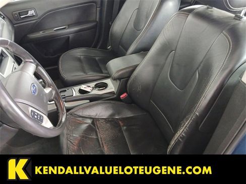Used 2010 Ford Fusion SEL image 4