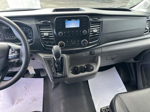 Used 2023 Ford Transit 250 Base image 9