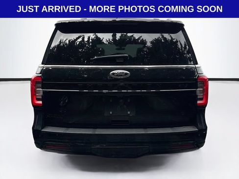 Used 2023 Ford Expedition Limited AWD/4WD image 7