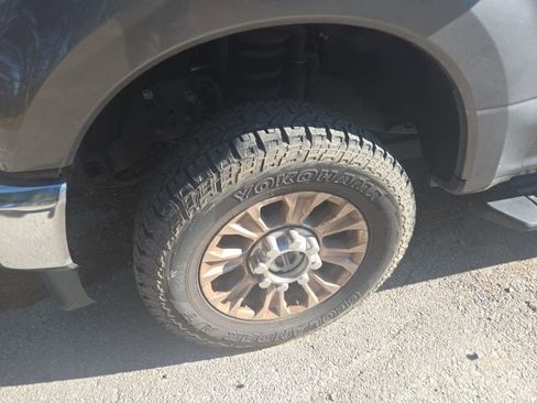 Used 2021 Ford F250 XLT image 9