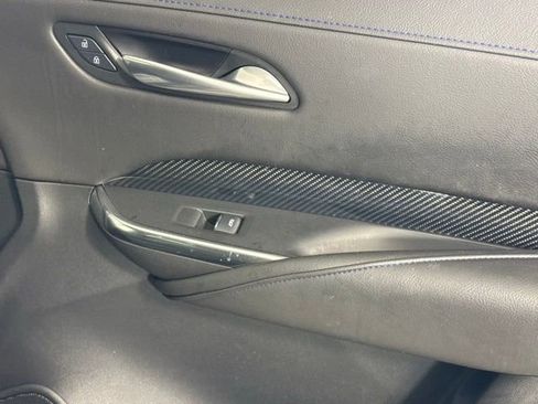 Used 2024 Cadillac XT4 Sport w/ Cold Weather Package image 28