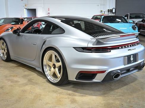 Used 2021 Porsche 911 Turbo S image 9
