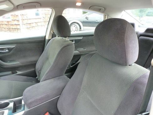 Used 2013 Nissan Altima 2.5 FWD image 13