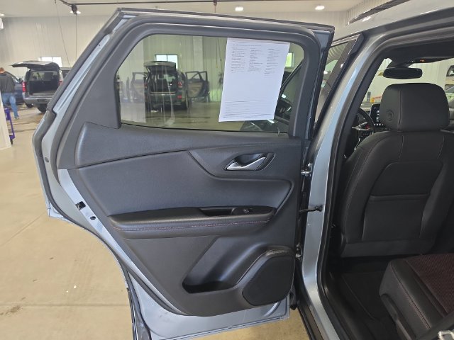 Used 2025 Chevrolet Blazer RS AWD/4WD image 25