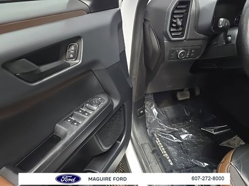 Used 2022 Ford Bronco Sport Outer Banks w/ Tech Package image 28