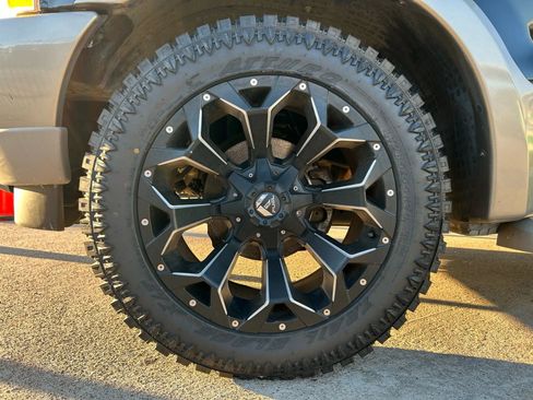 Used 2003 Ford Excursion Eddie Bauer image 25