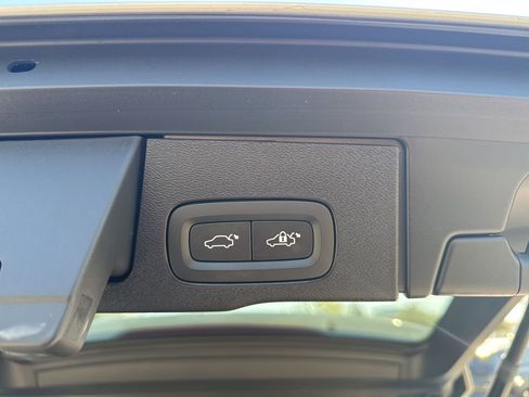 Certified 2024 Volvo XC60 B5 Plus w/ Protection Package Premier image 10