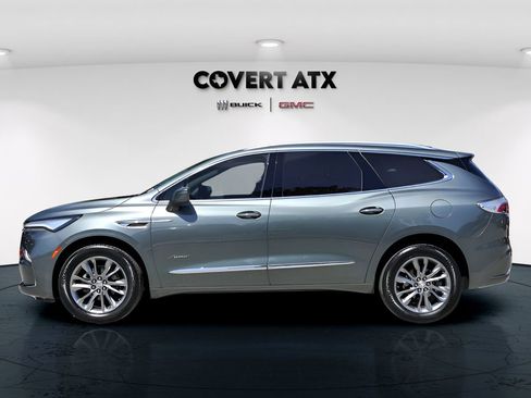 Used 2023 Buick Enclave Avenir w/ Avenir Technology Package FWD image 5