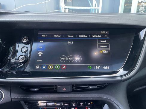 Used 2022 Buick Envision Avenir w/ Technology Package II FWD image 16