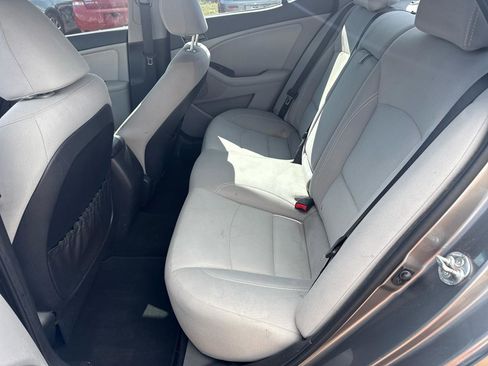 Used 2013 Kia Optima LX FWD image 11