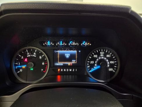 Used 2016 Ford F150 XLT w/ Equipment Group 302A Luxury AWD/4WD image 27