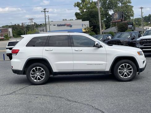 Used 2016 Jeep Grand Cherokee Limited w/ Trailer Tow Group IV AWD/4WD image 9