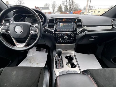 Used 2021 Jeep Grand Cherokee Trailhawk image 14