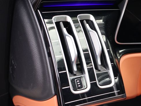 New 2025 Mercedes-Benz S 580 4MATIC Sedan image 24