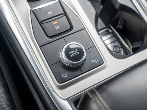 Used 2021 Ford Explorer Limited w/ Hybrid Equipment Group 310A AWD/4WD image 35