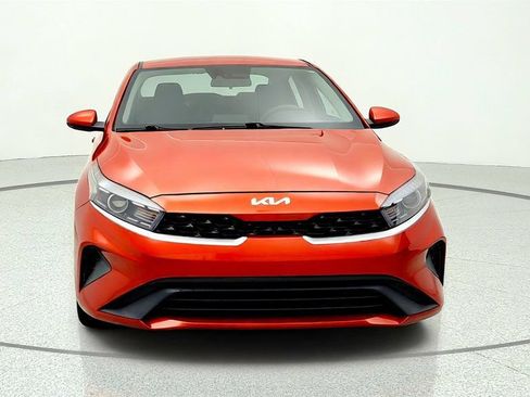 Used 2023 Kia Forte LXS FWD image 2