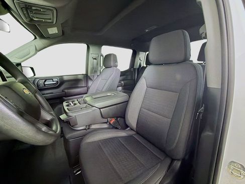 Used 2023 Chevrolet Silverado 1500 Custom image 13