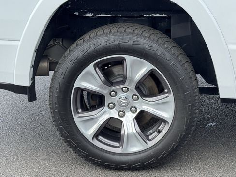 Used 2021 RAM 1500 Laramie w/ Sport Appearance Package image 18
