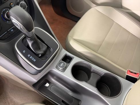 Used 2014 Ford Escape SE image 21