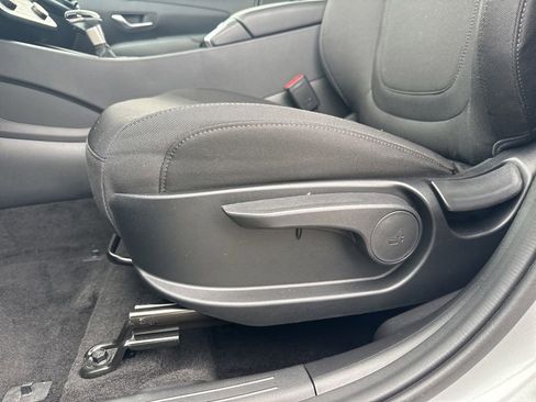 Certified 2026 Hyundai Tucson SE image 16