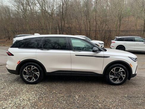 New 2026 Lincoln Nautilus Premier w/ Equipment Group 102A image 14