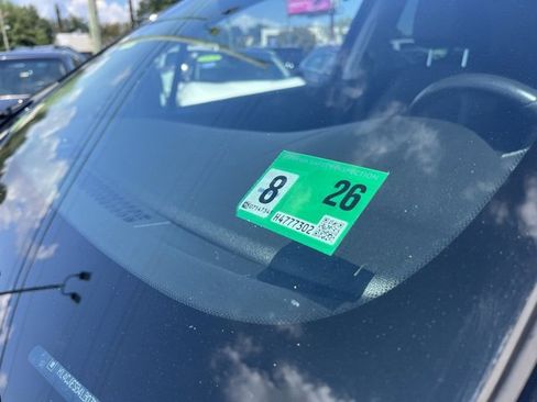 Used 2020 Buick Encore Preferred w/ Safety Package image 30